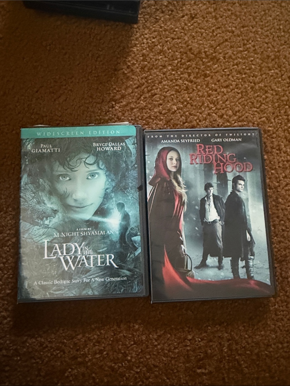 Lady in the winter and red riding hood dvd